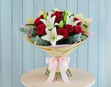 Букет цветов из:  Лилии и Розы #REPLACE_PRED# Большой Джалге