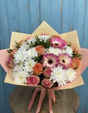 Букет цветов из:  Розы, Герберы и Хризантемы в Большой Джалге