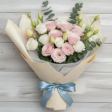 Букет цветов из:  Лизиантусы в Большой Джалге