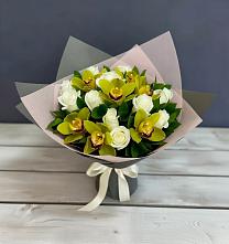 Букет цветов из:  Орхидеи и Розы в Большой Джалге