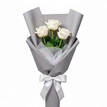 Букет 3 белые розы в Большой Джалге