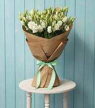 Букет цветов из:  Лизиантусы в Большой Джалге