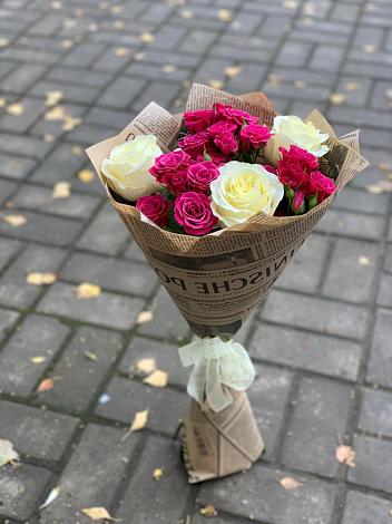 Букет цветов из: Розы в Большой Джалге