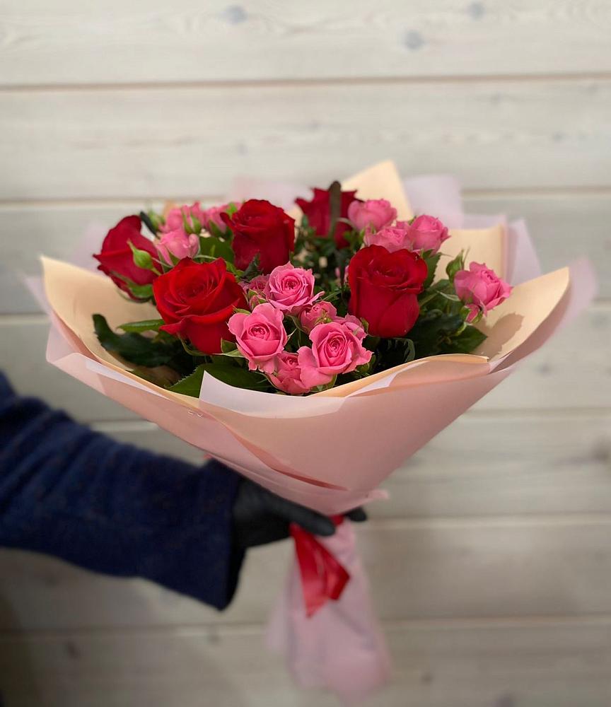 Букет цветов из: Розы в Большой Джалге